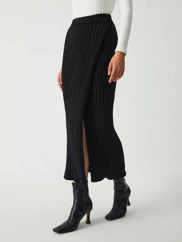 BerryBetty - She's Effortless Rib Slit Skirt