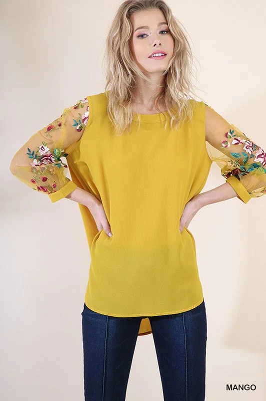 Embroidered Puff Sleeve Blouse